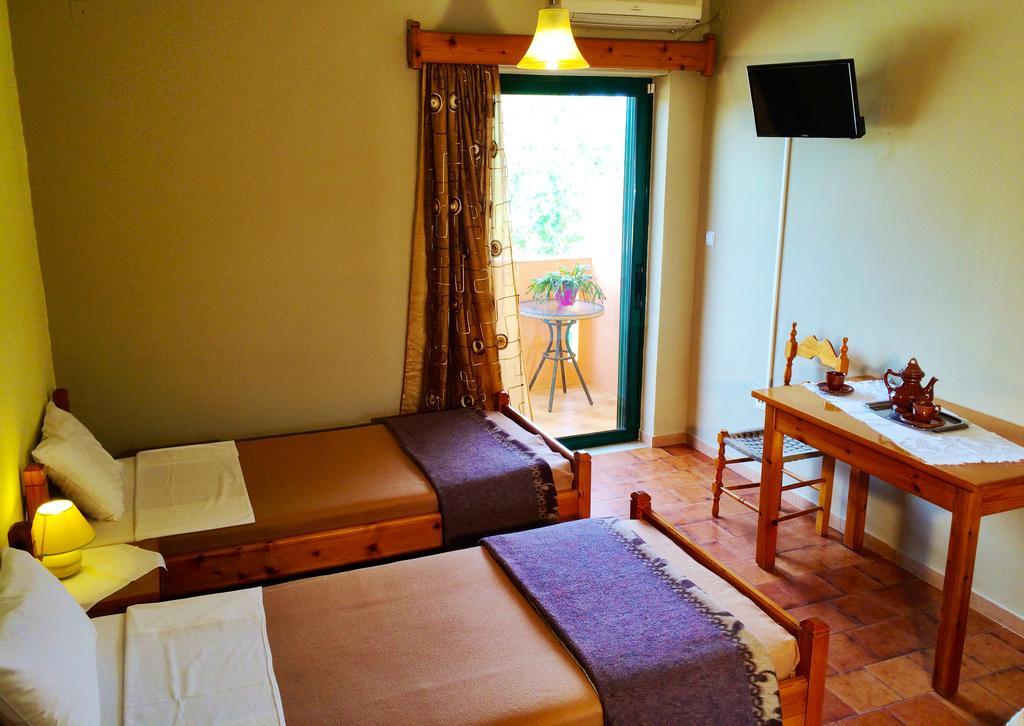 Chrissas Apartments Ретимно Екстериор снимка